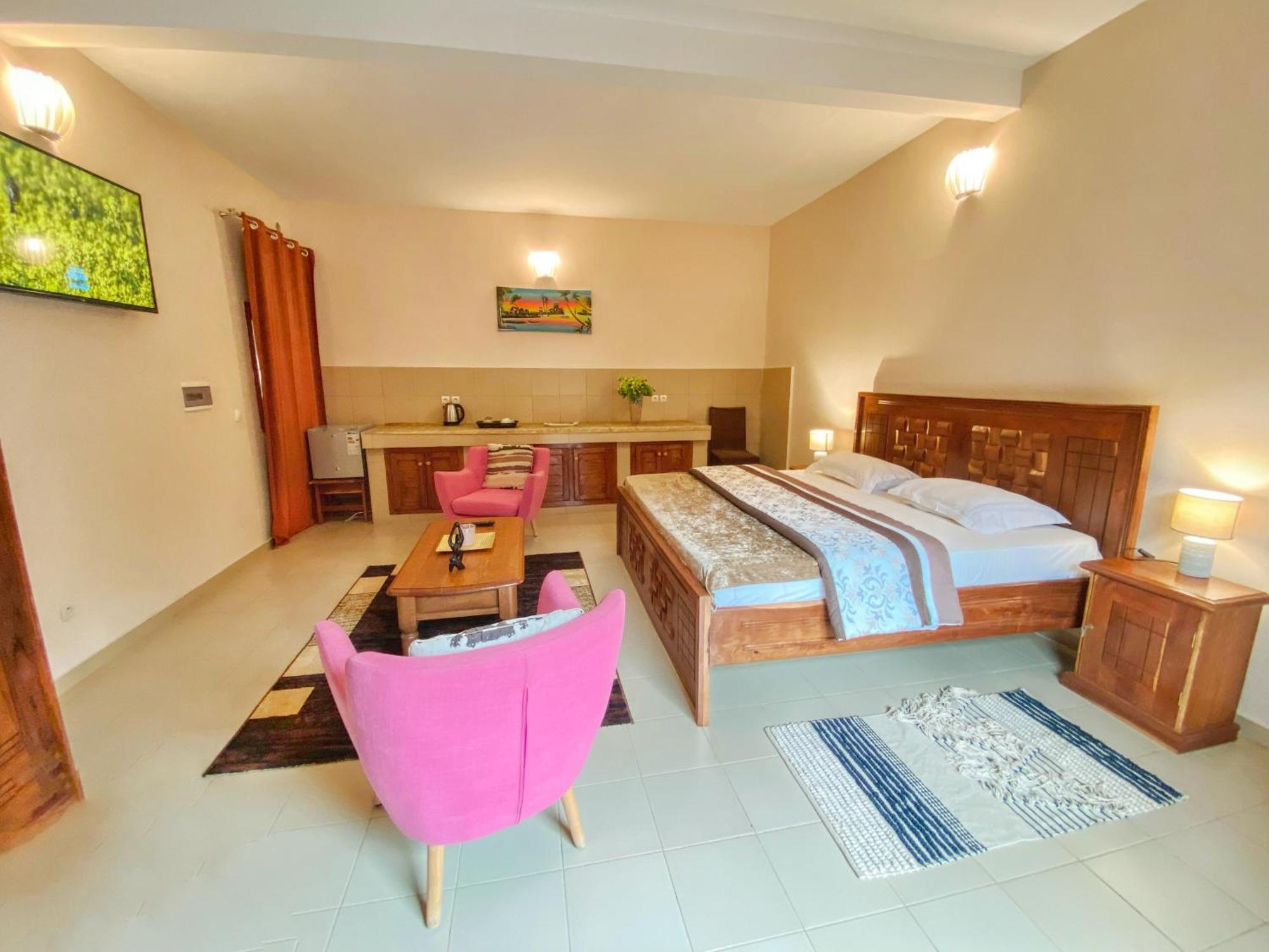 Hotel La Belle Etoile & Spa Saly Portudal Bagian luar foto